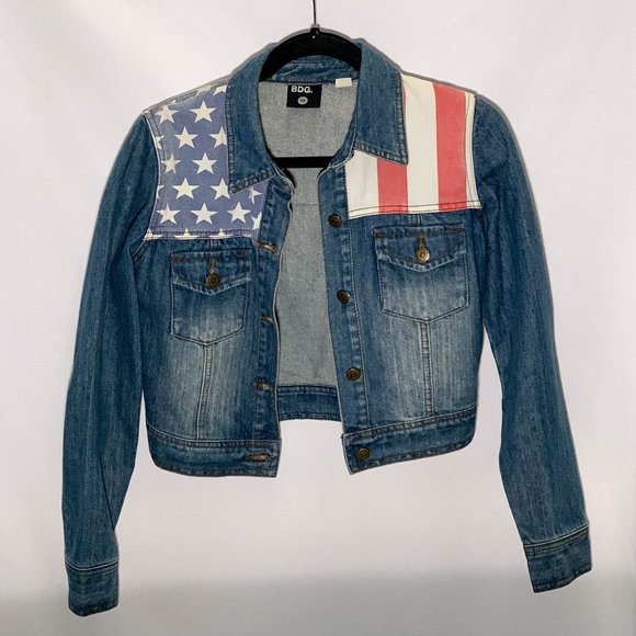 * 3 for $10 * BDG Cropped denim jacket - Picture 1 of 9